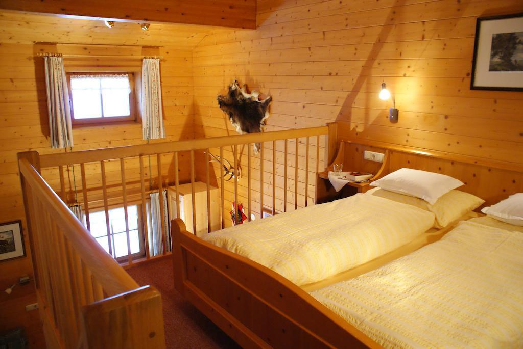 Haus Gstueat Apartment Lech am Arlberg Cameră foto